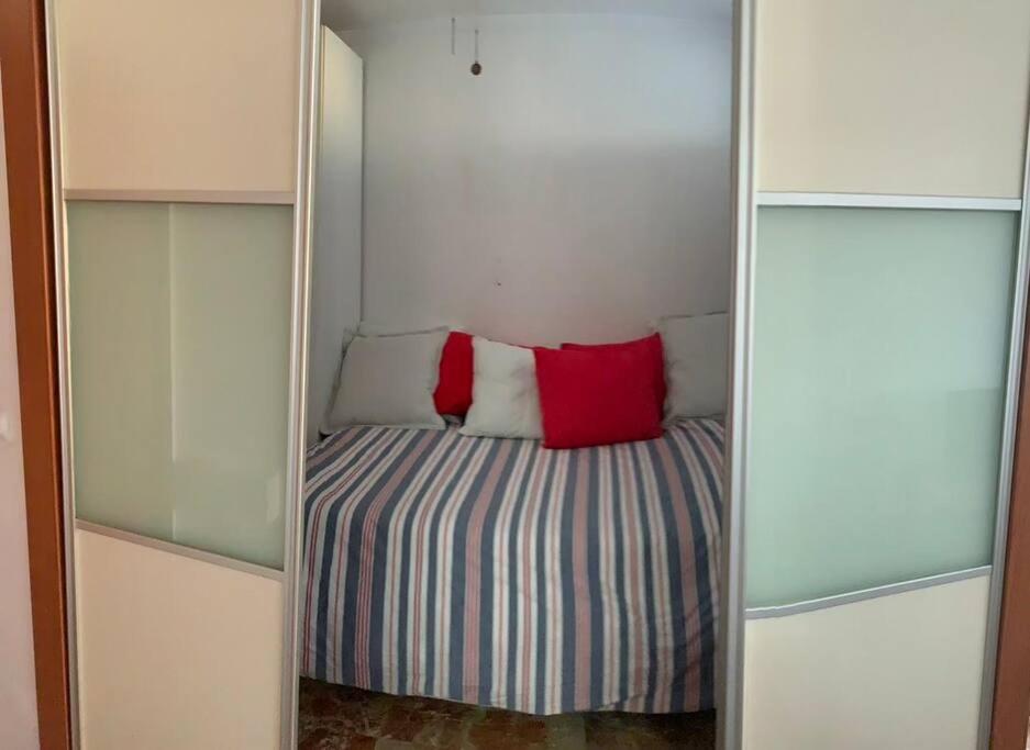 بينالماذينا Apartment First Line Of The Sea المظهر الخارجي الصورة